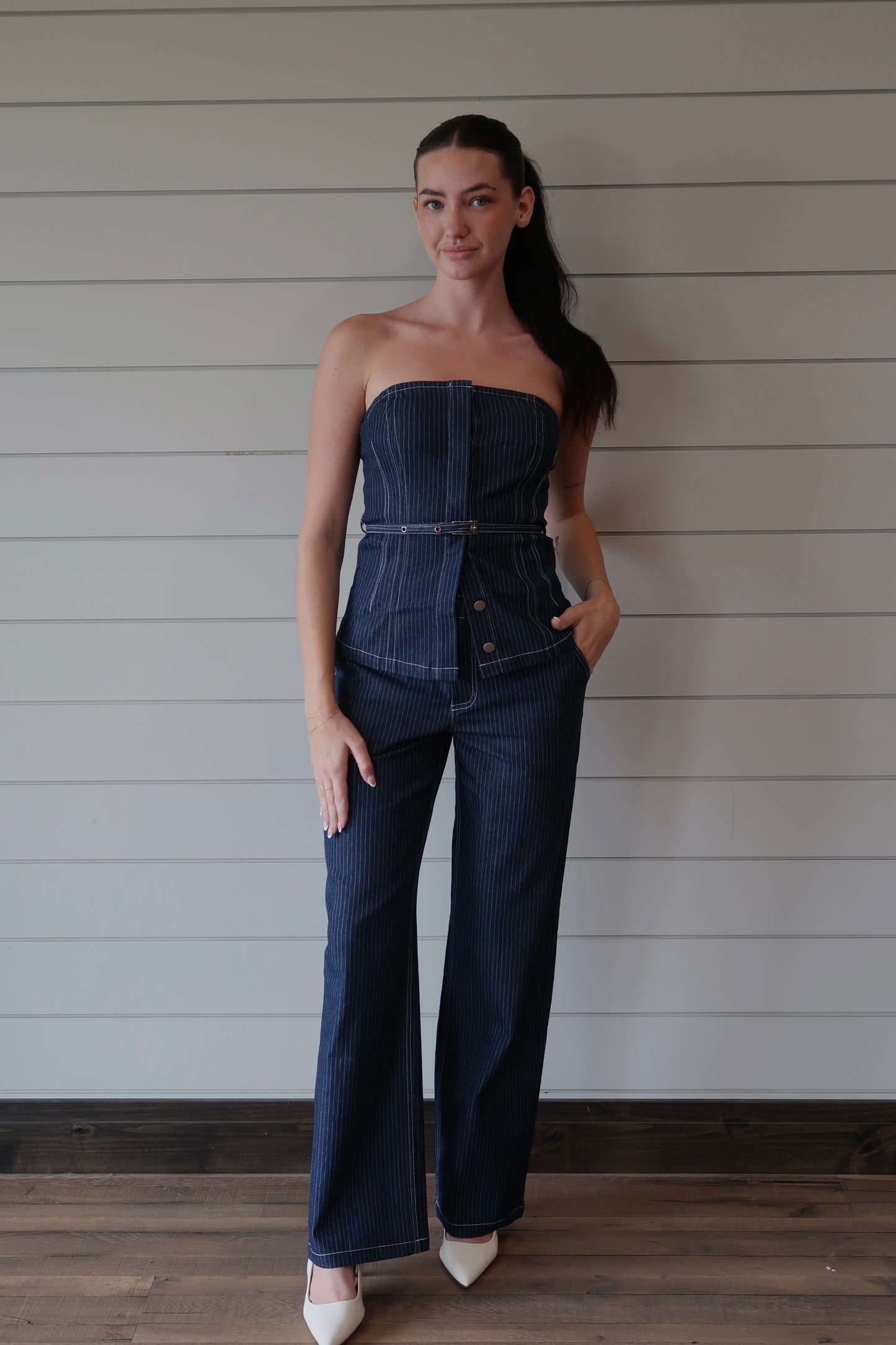 Noir Set Top