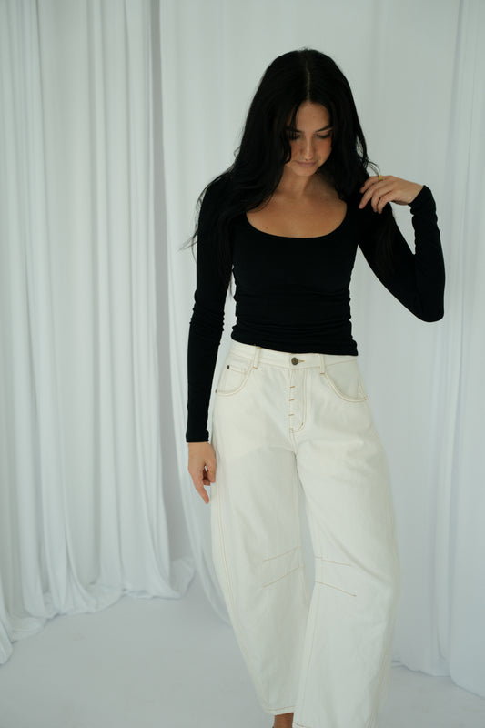 The Muse Barrel Jean