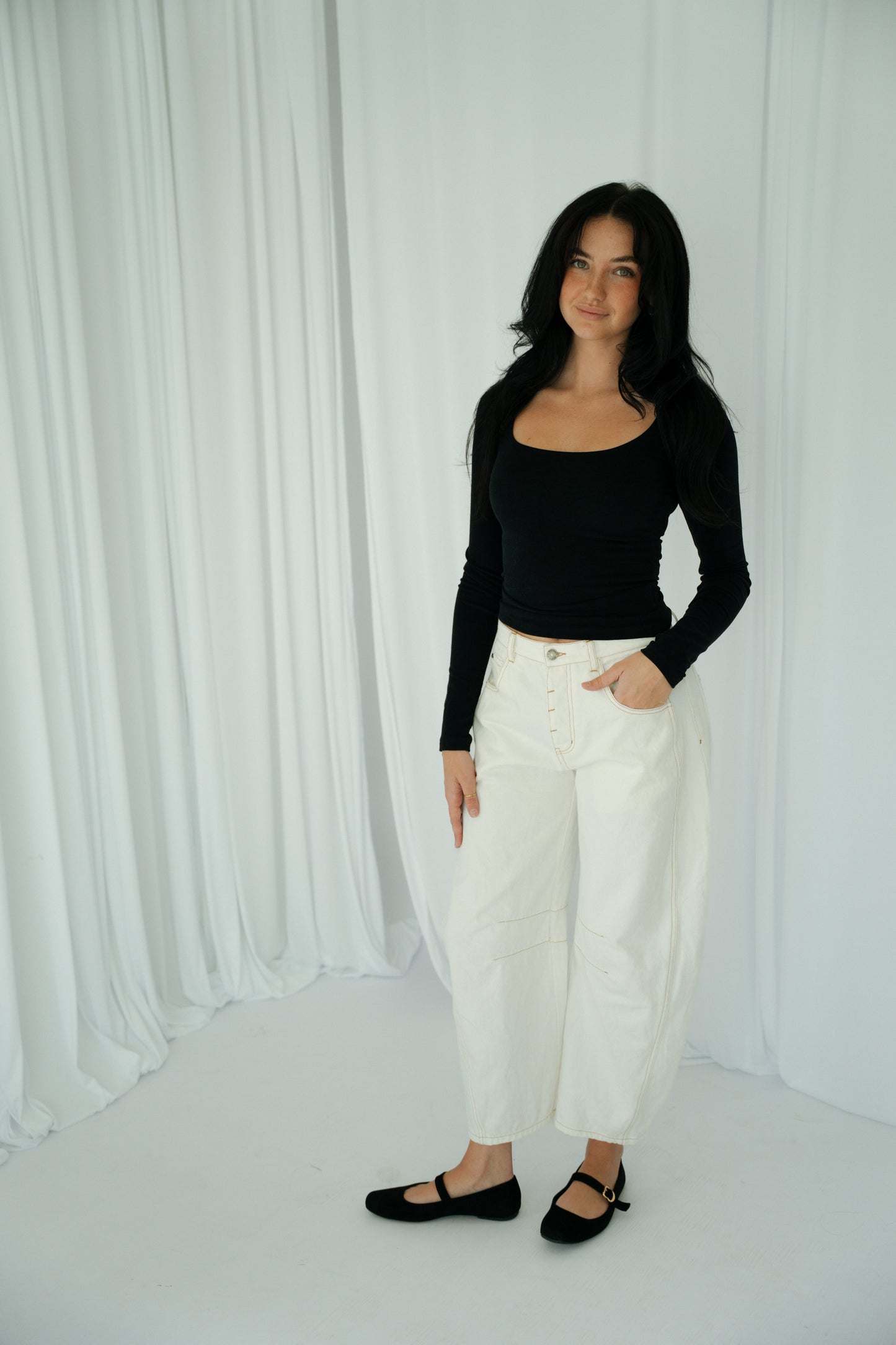 The Muse Barrel Jean