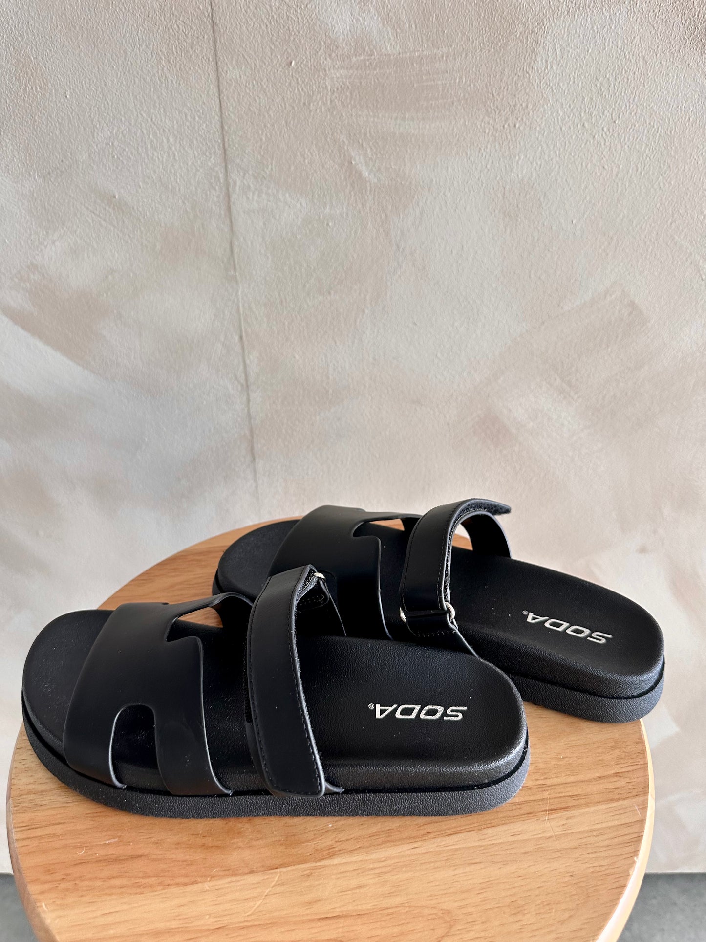 Hoku Sandal